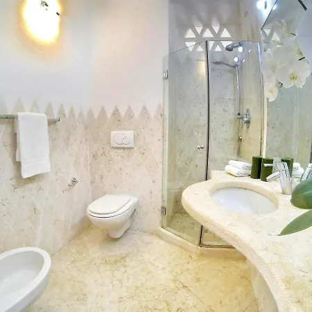 Lux-porto Cervo Center Sea View * Порто-Черво
